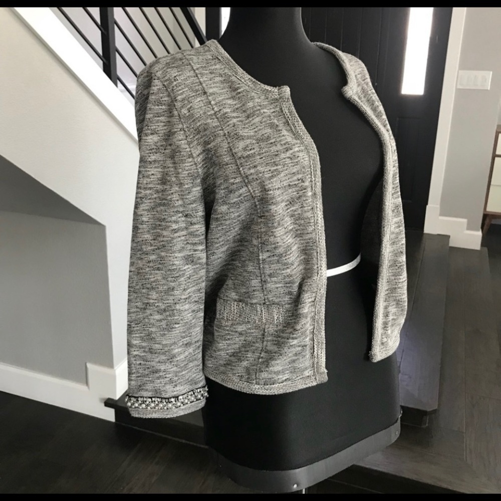 Express grey/ white open cardi jacket. Does not close, meant to be worn open.